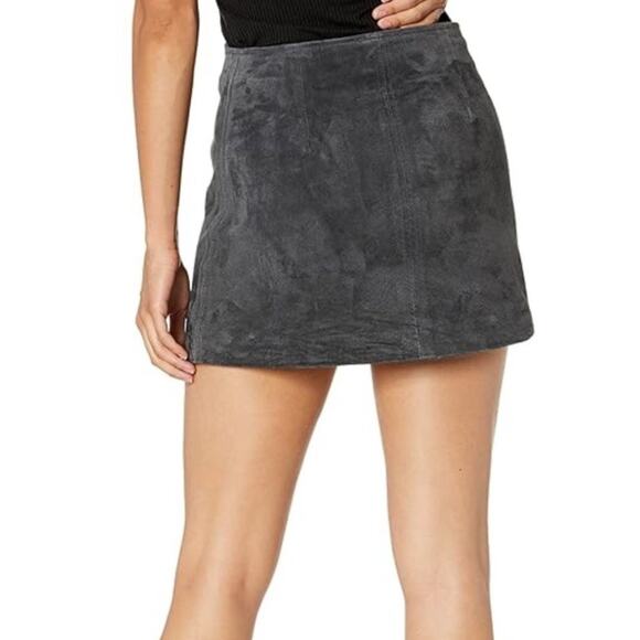 BLANK NYC Suede Leather Mini Skirt with Zipper Detail Dark & Stormy Gray  Small - Picture 2 of 6